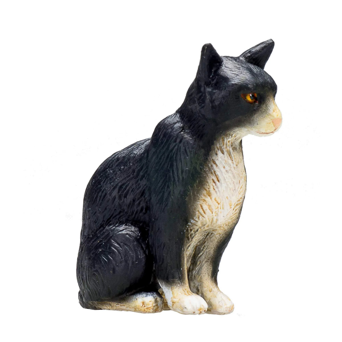 Black And White Cat Sitting Figure K33952