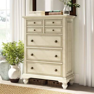 5 Drawer Chest Y536840