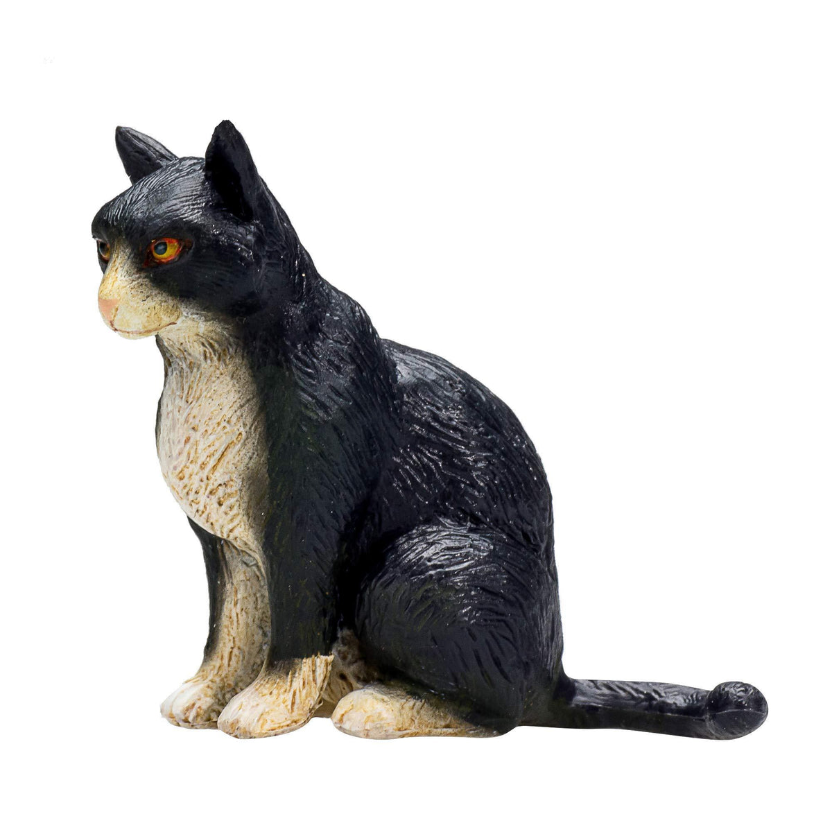 Black And White Cat Sitting Figure K33952