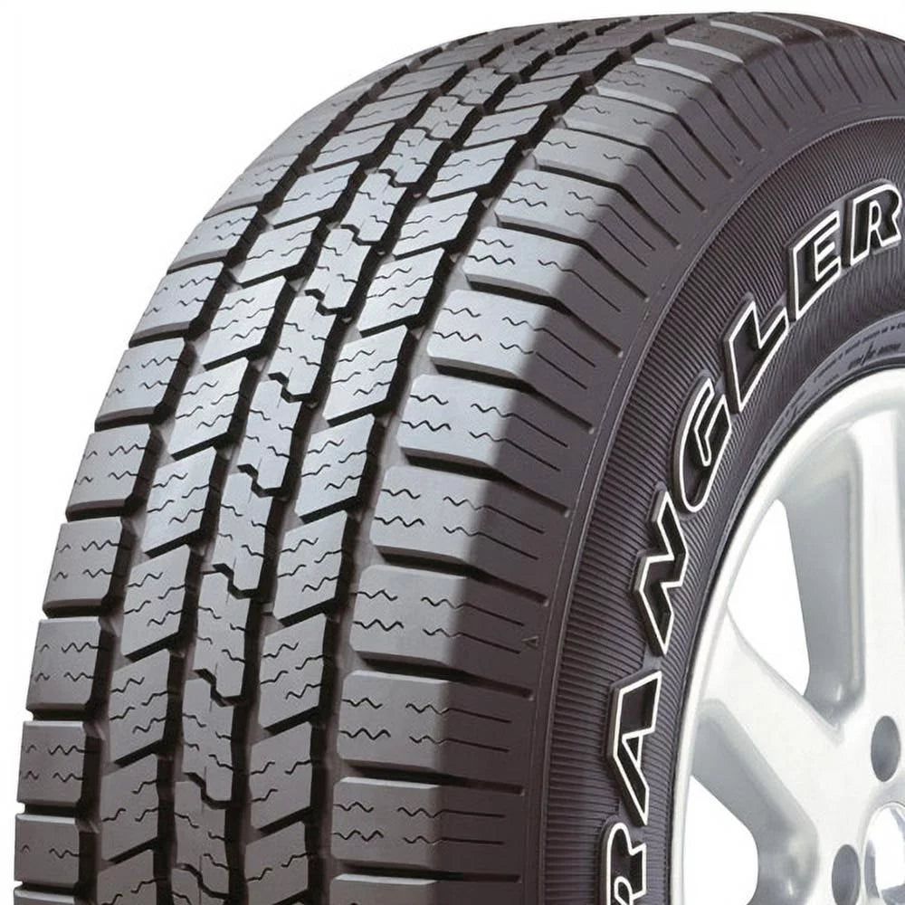 275/60R20 114 S Tire P39311