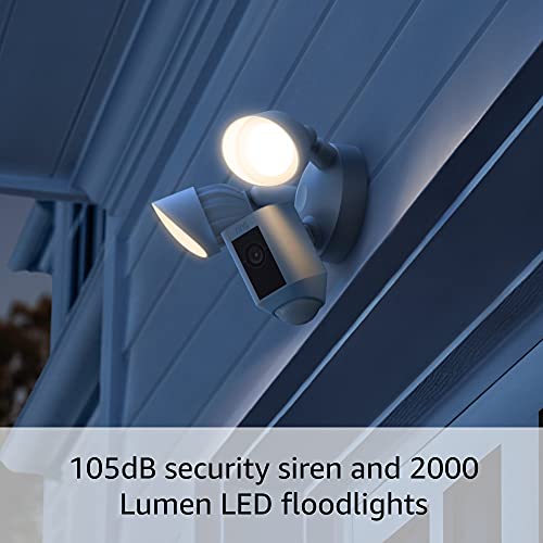 White Floodlight Cam with motion-activated 1080p HD video R874