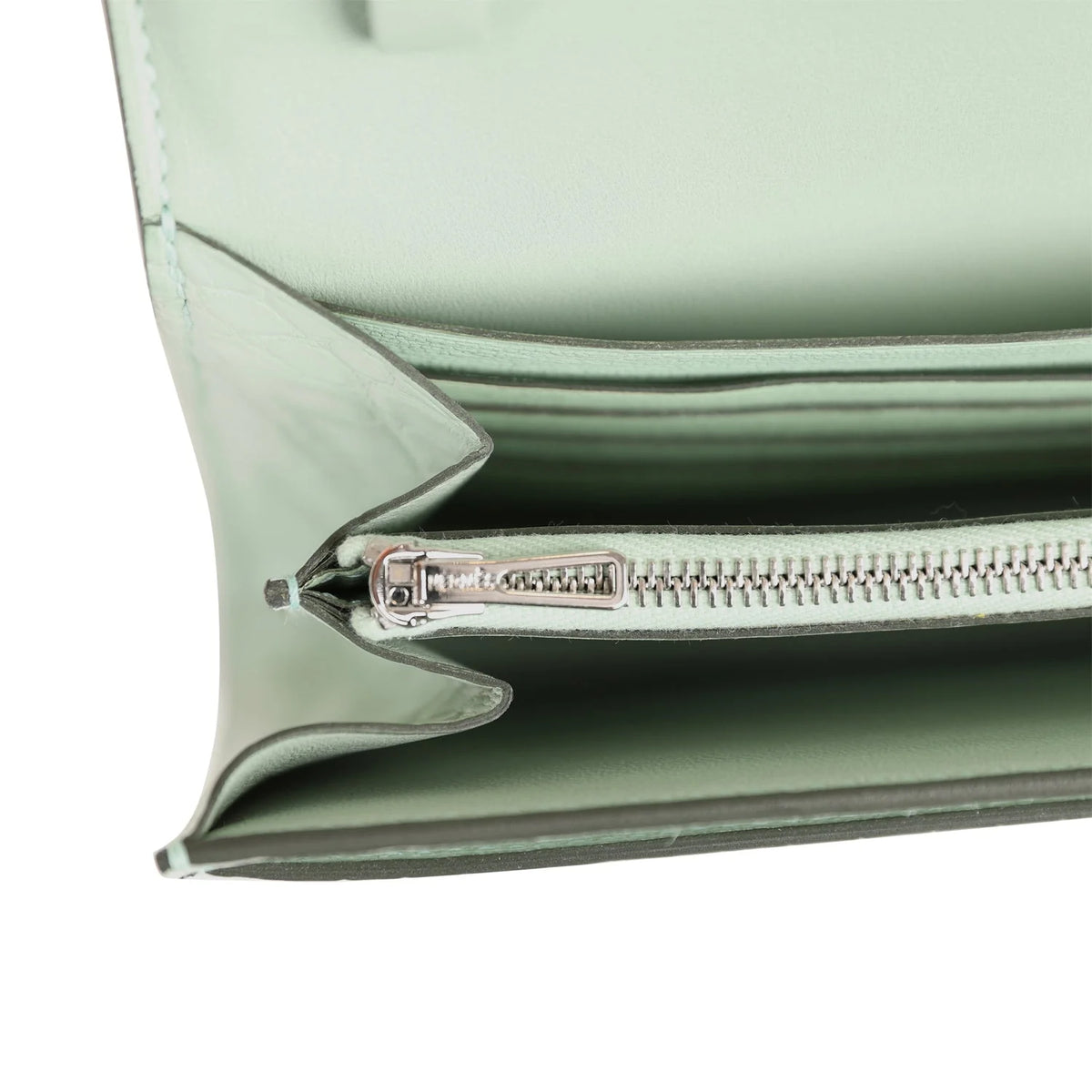 Vert D'eau Matte Alligator Wallet X373